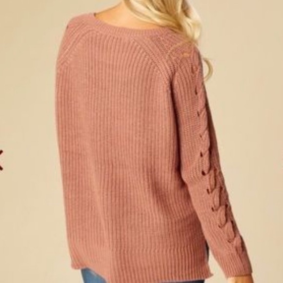 Altar’d State Gretchen Braided Cutout Sweater size Medium - Picture 3 of 6